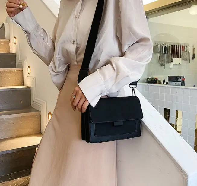 BOLSO LMS15 NEGRO_3.webp